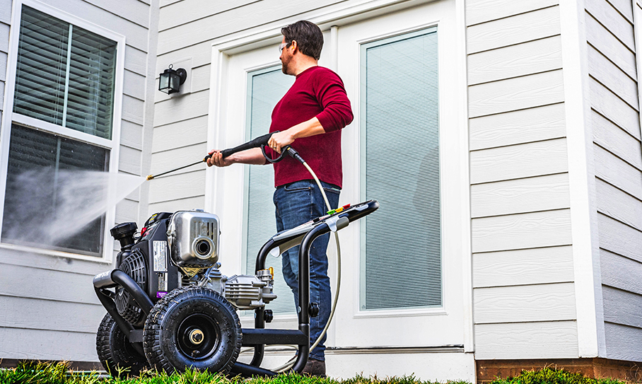 Top Mistakes to Avoid When Power Washing Your Home