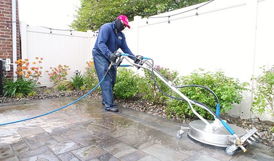 Power Washing and Curb Appeal: Boost Your Home’s Value Instantly