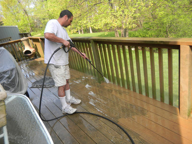 What’s the Best Way to Prepare Surfaces Before Power Washing?