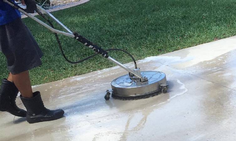 How Long Does It Take to Power Wash a House, Driveway, or Deck?