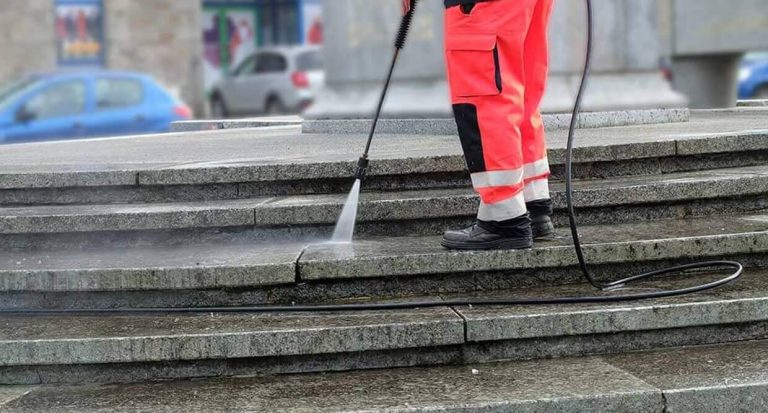Hot Water Pressure Washing