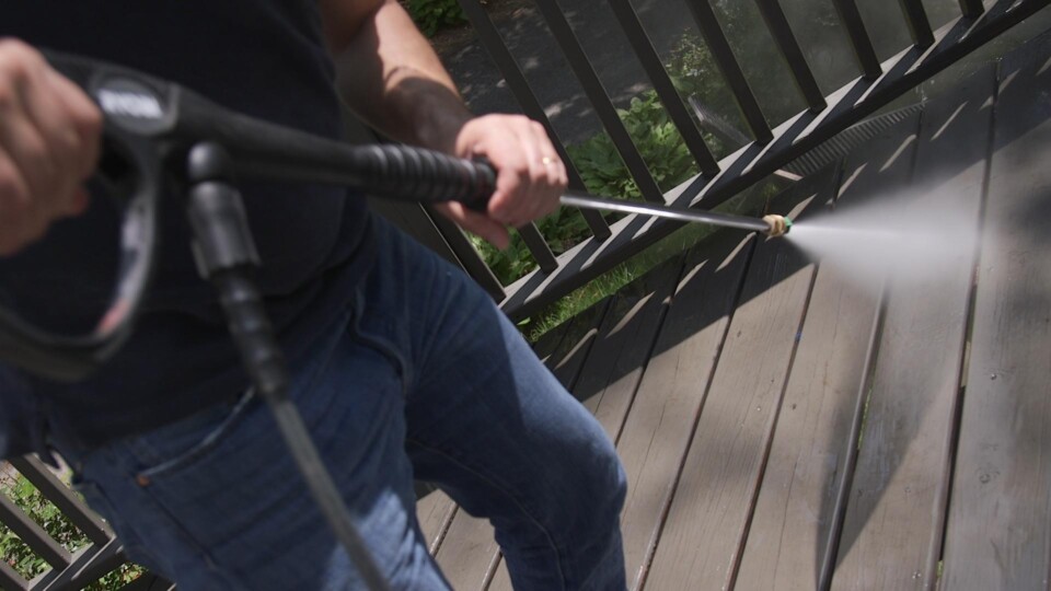 pressure washing 8