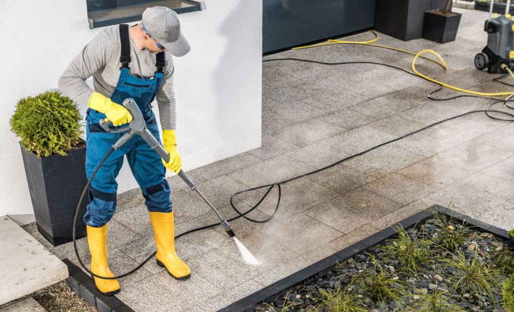 DIY Power Washing vs. Hiring a Pro: What Every Homeowner Should Know