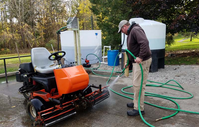 golf course power washing