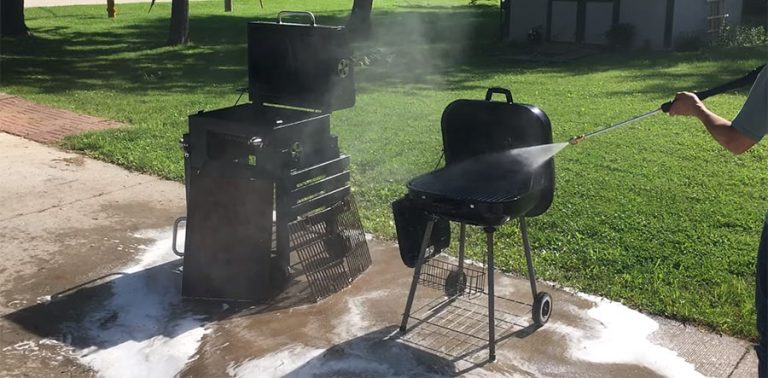 outdoor kitchen