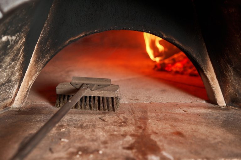 outdoor pizza oven