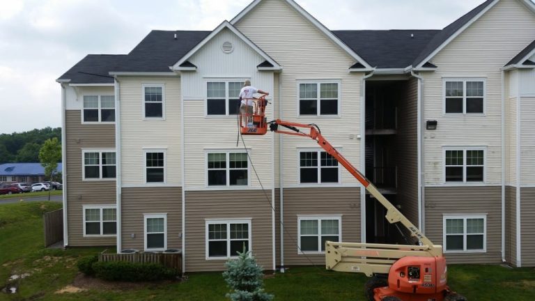 power washing apartments