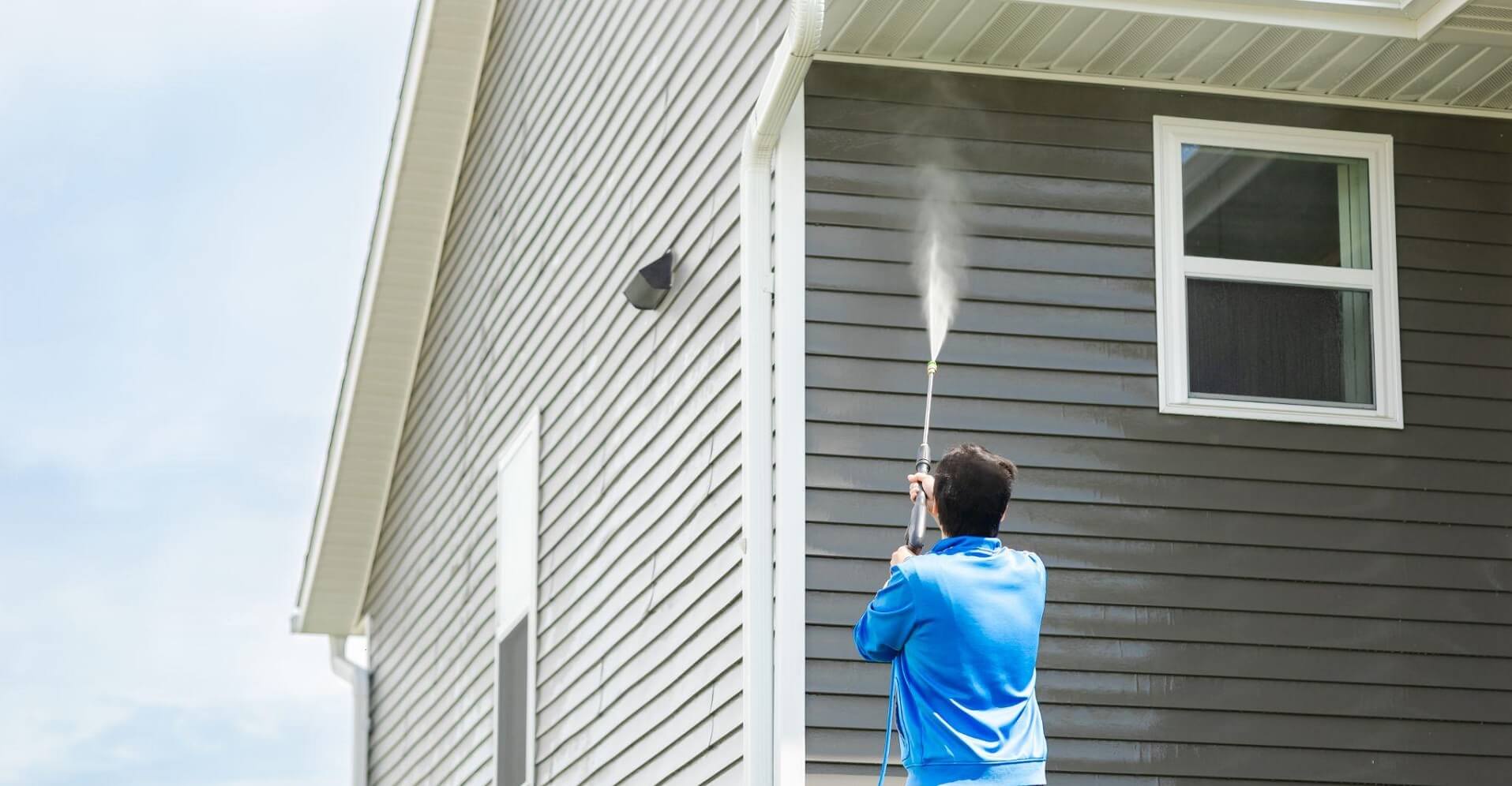 Pressure Washing Home