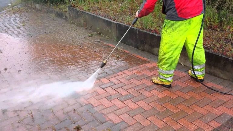 pressure washing pavers