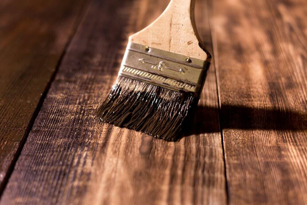 stain a surface